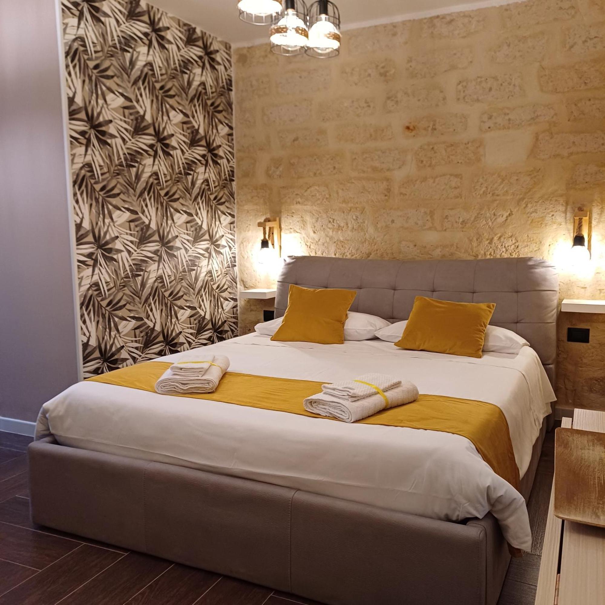 Elegance Room 05 Bari Exterior foto